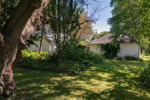 201 W Olive St, Minier, IL 61759 photo 32