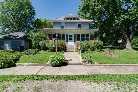 201 W Olive St, Minier, IL 61759 photo 38