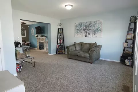 5518 W Brookmere St, Edwards, IL 61528 photo 5