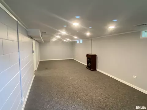 405 Jackson St, Washington, IL 61571 photo 19