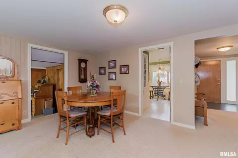 320 S Main St, Congerville, IL 61729 photo 24