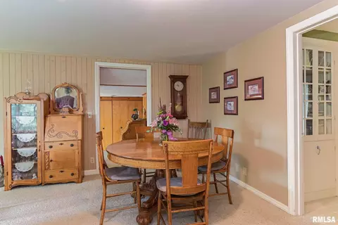 320 S Main St, Congerville, IL 61729 photo 5