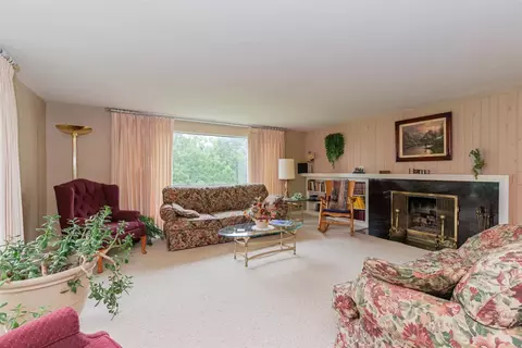 320 S Main St, Congerville, IL 61729 photo 6