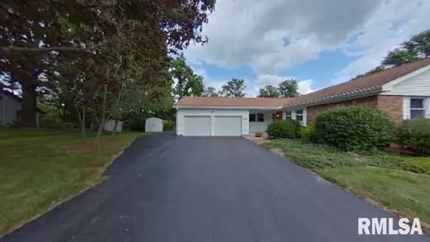 549 Meadow Dr, Macomb, IL 61455 photo 14