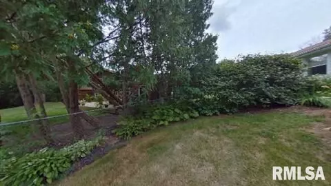 549 Meadow Dr, Macomb, IL 61455 photo 13