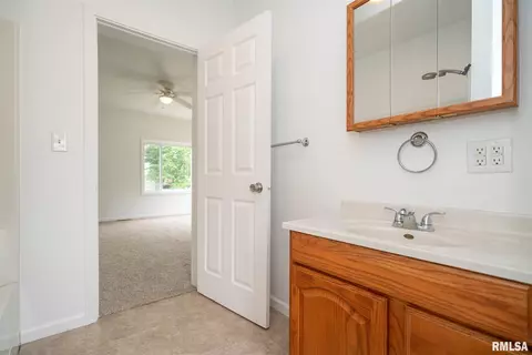 8805 W Main St, Mapleton, IL 61547 photo 14