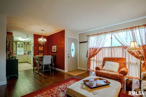 311 Devonshire Rd, Washington, IL 61571 photo 6