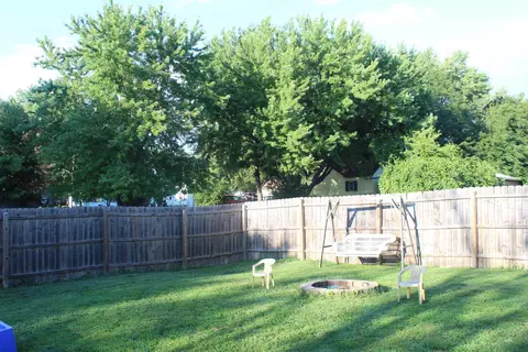 317 Park, Lacon, IL 61540 photo 18