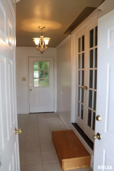 9606 S Mapleton Rd, Mapleton, IL 61547 photo 9