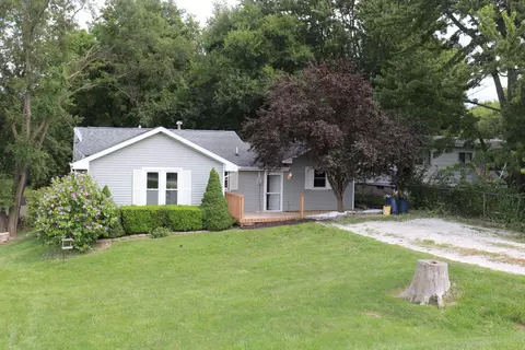 9606 S Mapleton Rd, Mapleton, IL 61547 photo 1