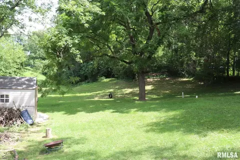 9606 S Mapleton Rd, Mapleton, IL 61547 photo 5