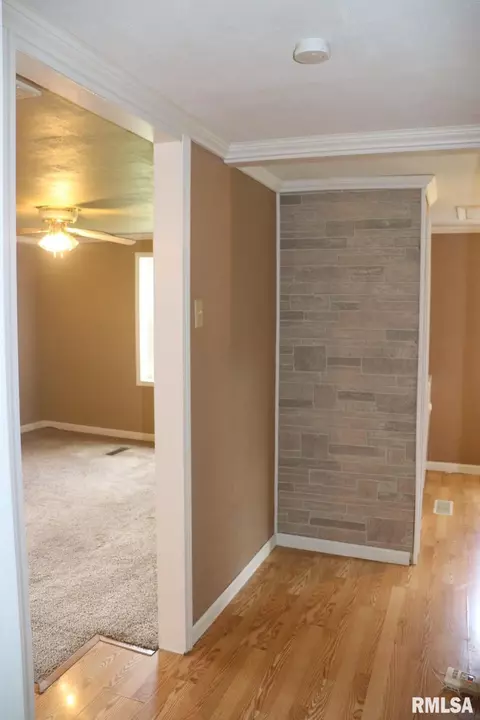 9606 S Mapleton Rd, Mapleton, IL 61547 photo 38