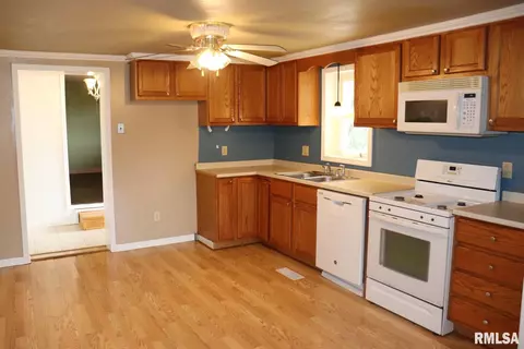 9606 S Mapleton Rd, Mapleton, IL 61547 photo 17