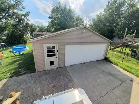 6313 N Devonshire St, Peoria, IL 61615 photo 31