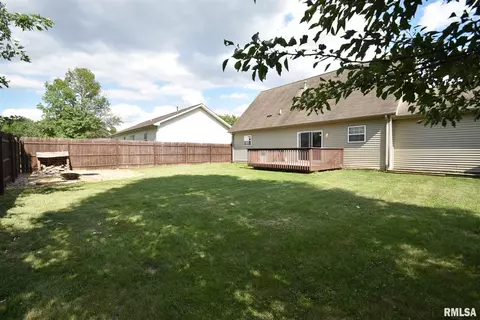 4711 W Pendleton Pl, Peoria, IL 61615 photo 41