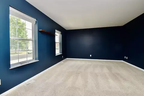 4711 W Pendleton Pl, Peoria, IL 61615 photo 8
