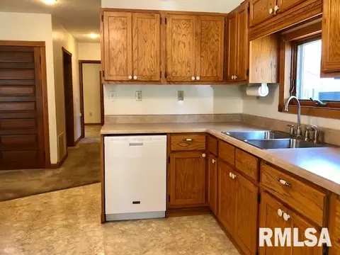 424 E Murray St, Macomb, IL 61455 photo 15