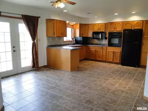 4101 E 1100th St, Macomb, IL 61455 photo 8