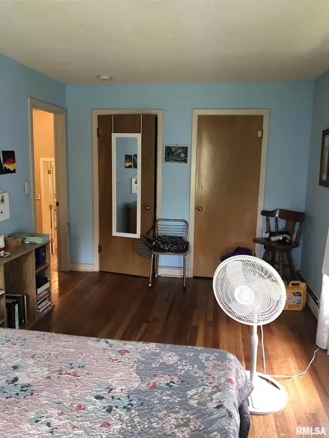 647 S Randolph St, Macomb, IL 61455 photo 12