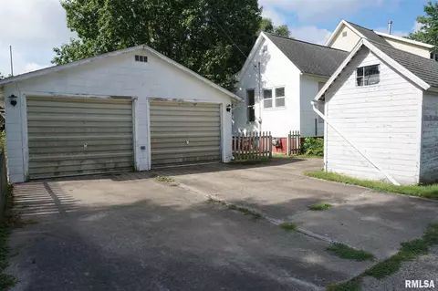 203 S White St, Macomb, IL 61455 photo 36