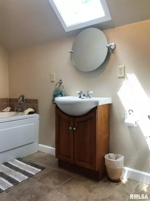 1904 Mitchell Dr, Eureka, IL 61530 photo 24