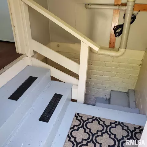 206 N Central Ave, Saint David, IL 61563 photo 38