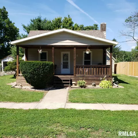 206 N Central Ave, Saint David, IL 61563 photo 1