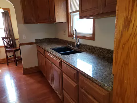 573 N 3rd Ave, Canton, IL 61520 photo 21
