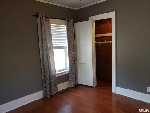 573 N 3rd Ave, Canton, IL 61520 photo 29