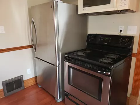 573 N 3rd Ave, Canton, IL 61520 photo 22