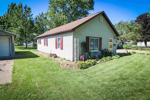 1312 3rd St, Lacon, IL 61540 photo 3