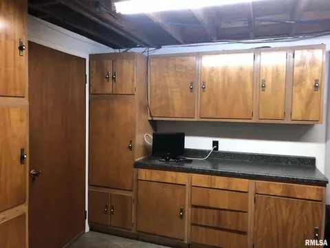 224 E Yeiser St, Macomb, IL 61455 photo 33