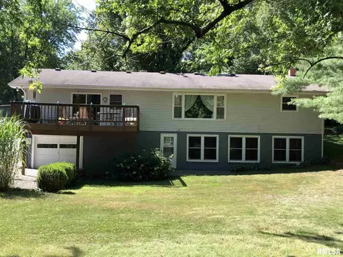 224 E Yeiser St, Macomb, IL 61455 photo 6
