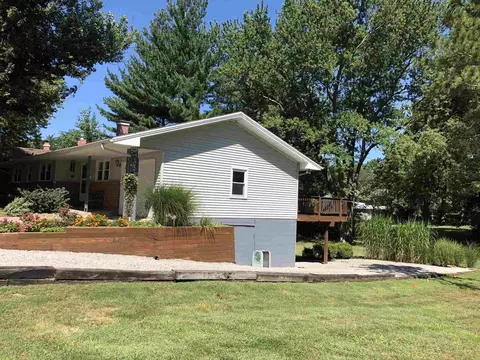 224 E Yeiser St, Macomb, IL 61455 photo 3
