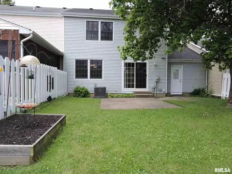 145 Arlington Dr, Macomb, IL 61455 photo 30