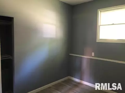 408 E Murray St, Macomb, IL 61455 photo 12