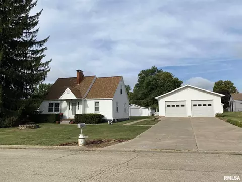 826 Taylor Ct, Canton, IL 61520 photo 3