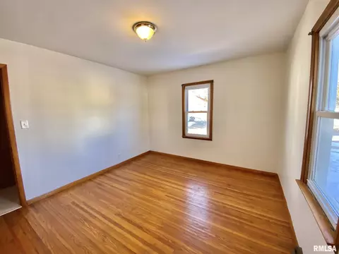 826 Taylor Ct, Canton, IL 61520 photo 21
