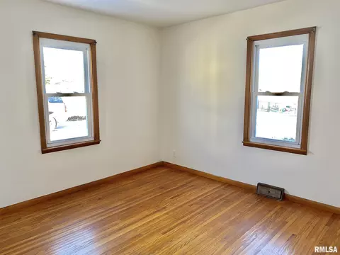 826 Taylor Ct, Canton, IL 61520 photo 19