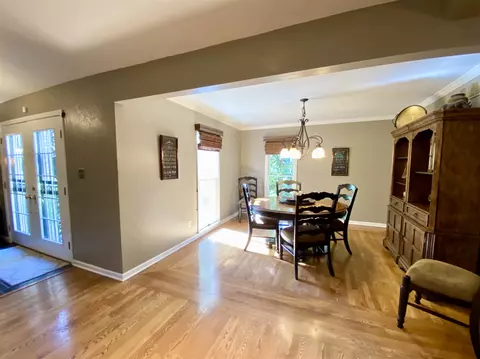 139 E Morningside Dr, Peoria, IL 61614 photo 9