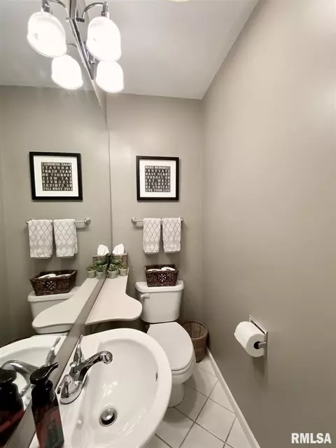 139 E Morningside Dr, Peoria, IL 61614 photo 26