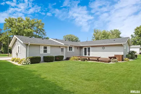 210 Jo St, Germantown Hills, IL 61548 photo 3