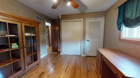 210 Jo St, Germantown Hills, IL 61548 photo 27