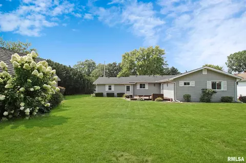 210 Jo St, Germantown Hills, IL 61548 photo 4