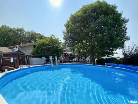 136 James Dr, Macomb, IL 61455 photo 31