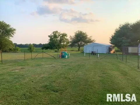 10109 S Kingston Mines Rd, Mapleton, IL 61547 photo 7