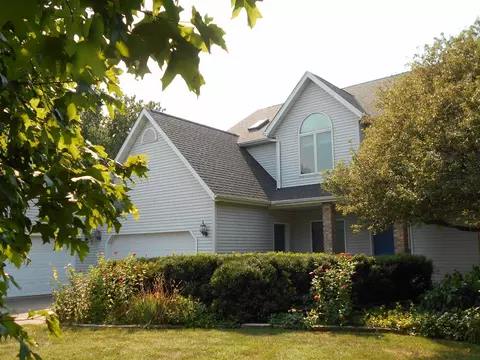 337 Lake View Dr, Avon, IL 61415 photo 17