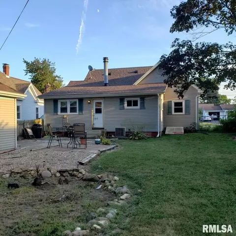 511 E Ash St, Canton, IL 61520 photo 44