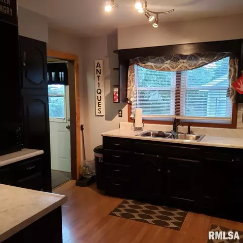 511 E Ash St, Canton, IL 61520 photo 20