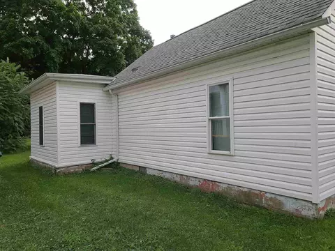 625 N Randolph St, Macomb, IL 61455 photo 9